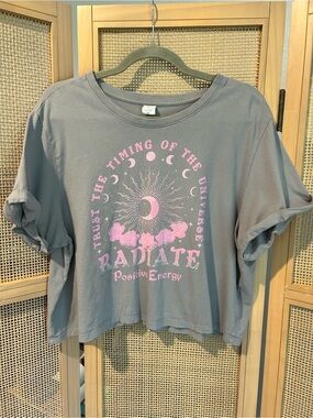 La Luna Radiate Positive Energy Graphic Tee Size XL